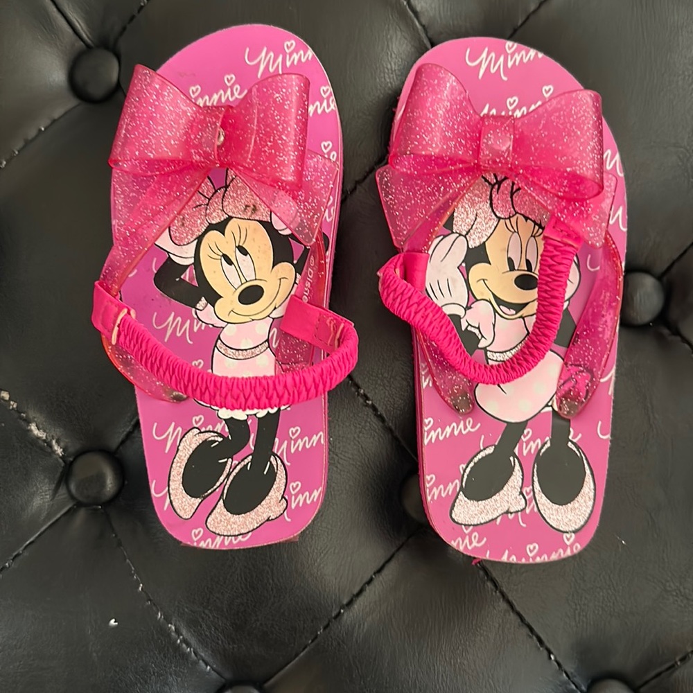 Minnie Mouse Sandals